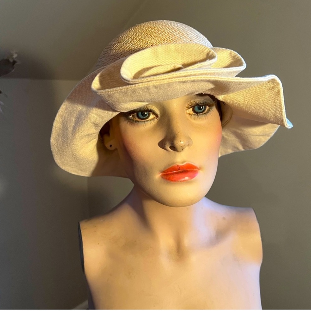 Floppy Sun/Fashion Vintage Hat with Big Flower Accent - Picture 2 of 9